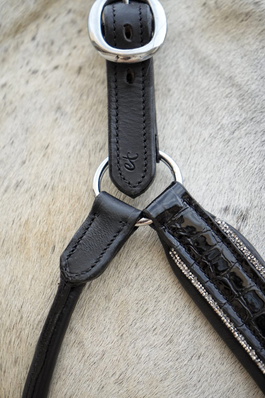 EquineTails Leather Halter