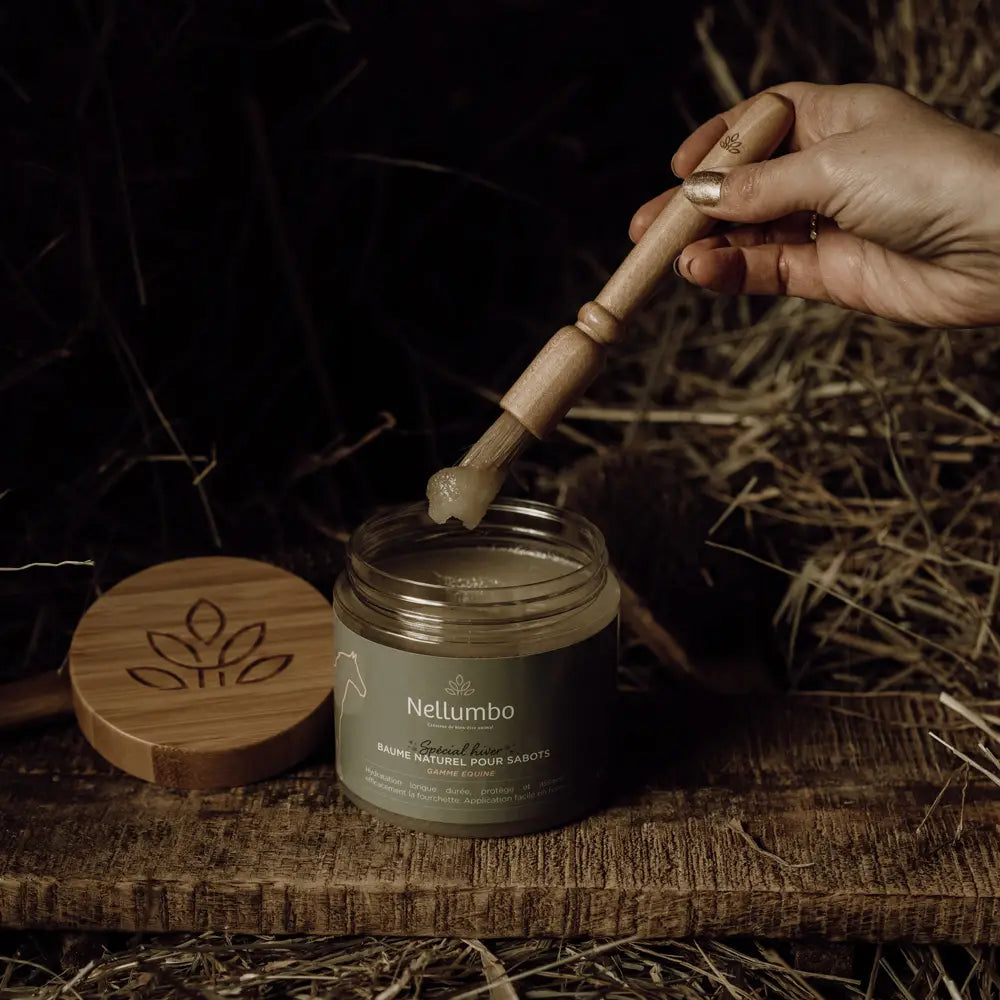 Brush Ointment Hoof Balm